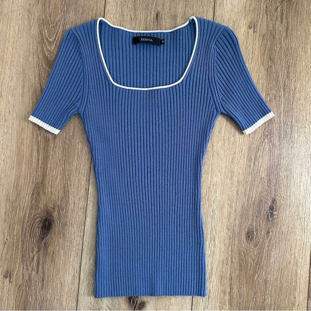 CUTE! Square neck fitted top